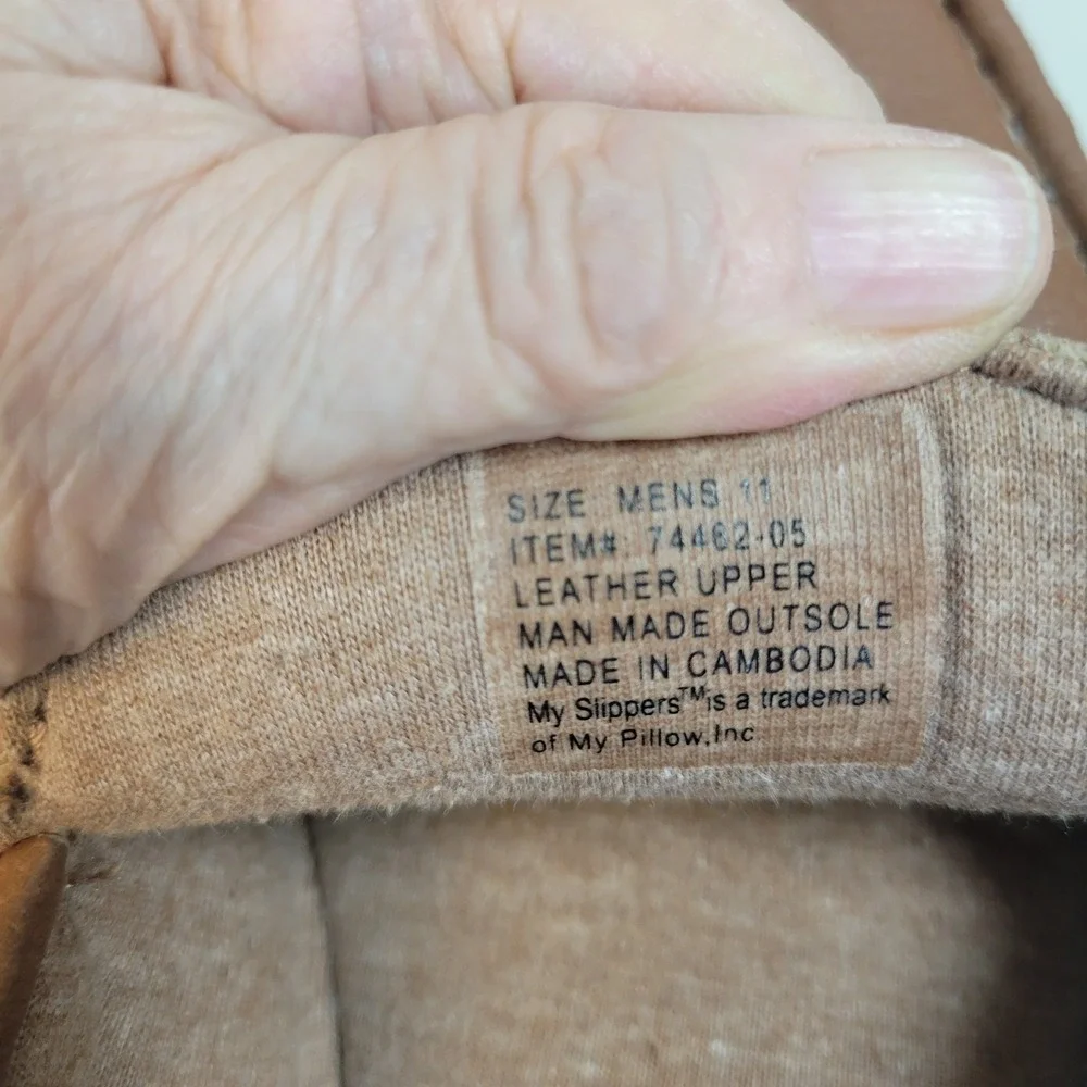 MyPillow MySlippers Mens 11 Brown Leather Moccasin Slippers 74462-05